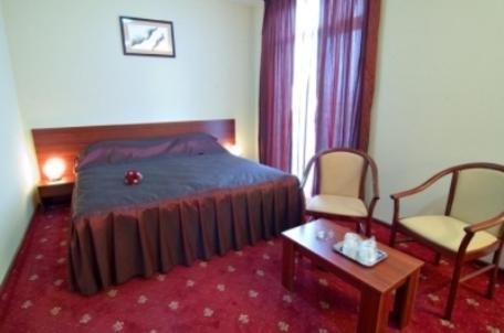 קלוז'-נאפוקה Hotel Ary מראה חיצוני תמונה